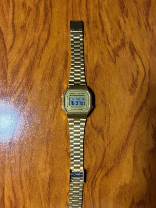 Casio A168WG-9 Dorado Vintage