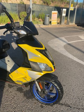 Aprilia SR 50 Scooter