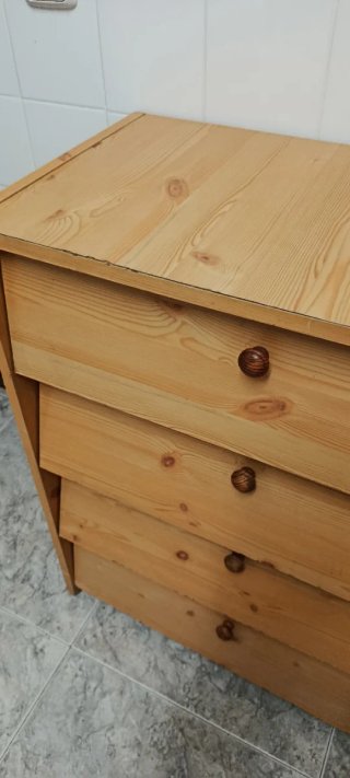 Zapatero de madera