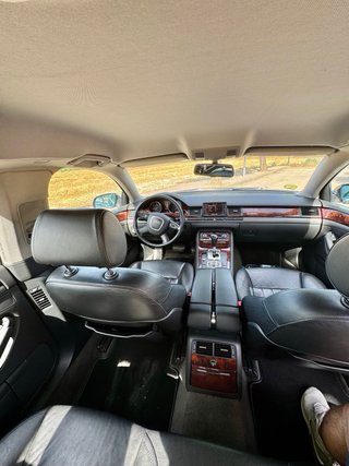 Audi A8 2005