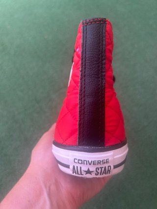 Converse All Star acolchadas rojas con cremallera