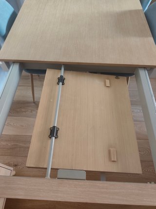 Mesa comedor madera nueva