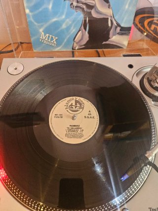 Ramirez - El Gallinero (Techno Mix)