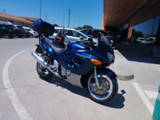 Suzuki GSXF 750 2001 3Mil km Azul/Plata
