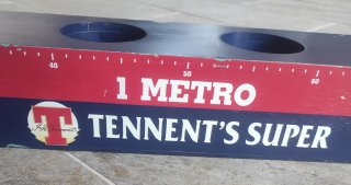 Porta bicchieri Tennent's Super 1 metro