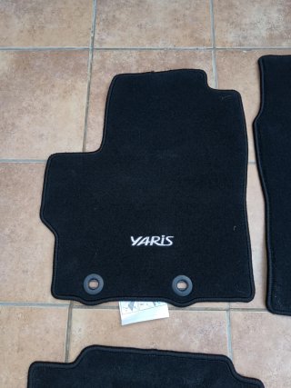Alfombrillas Toyota Yaris Negras