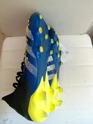 Zapatos de fútbol Adidas Predator