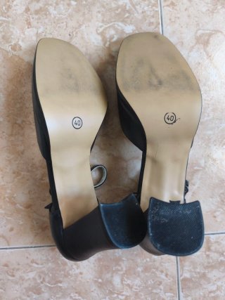 Zapatos Almudena tacón negros