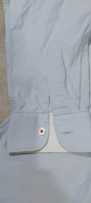 Camisa azul Carolina Herrera talla Xl