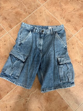 Pantalones cortos vaqueros multibolsillos chico