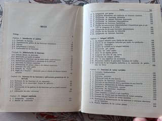 Problemas y ejercicios de análisis matemático.