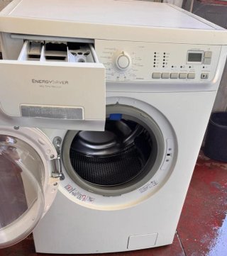 LAVADORA ELECTROLUX DE 8 KILOS EN BLANCO