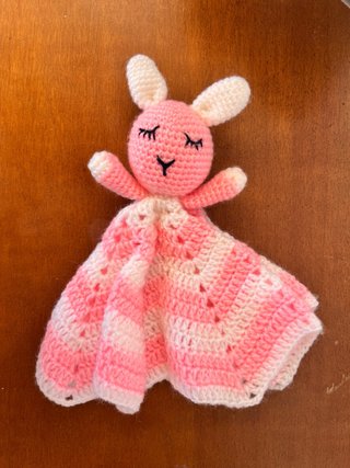 Doudou crochet rosa bebé hecho a mano