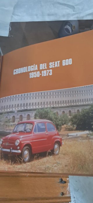 El libro del Seat seiscientos
