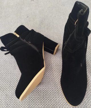 Botines tacón negros talla 44