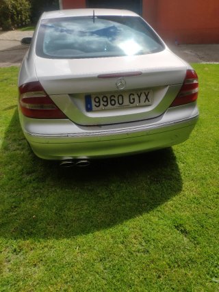 Mercedes-Benz  CLK 2004