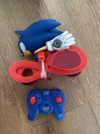 Sonic Coche Acrobático con Mando