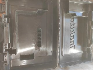 Maletín / Caja Brocas Makita HR2470BX40