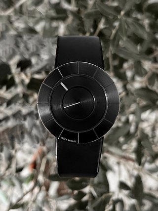 *rare* TO by Issey Miyake | designer reloj