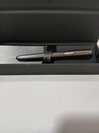 Pluma Estilográfica Hugo Boss Cromo y Marrón