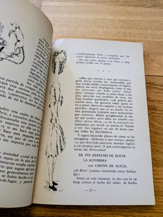 Aventuras subterráneas de Alicia (Lewis Carroll)
