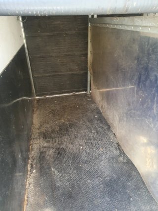 Remolque caballos doble eje