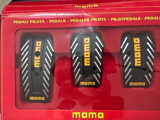 Pedales Momo para Coche