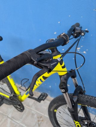 Bicicleta Giant ATX 27.5 Talla M