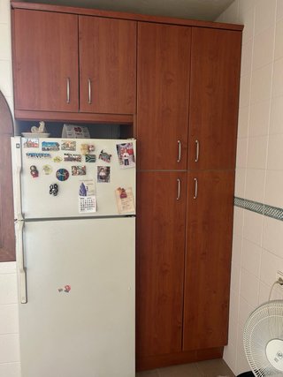 Cocina modular madera y cristal