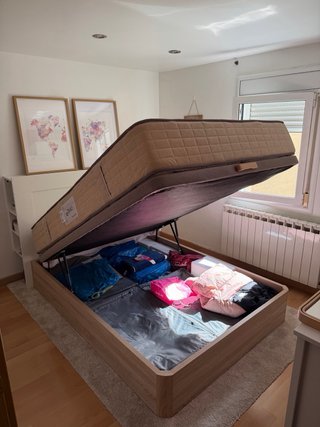 Cama 135x190 viscoelástica con canapé