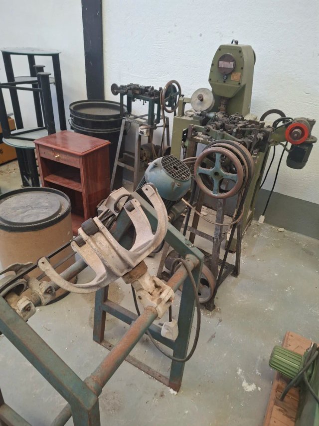Máquina troqueladora M.G.Z PV