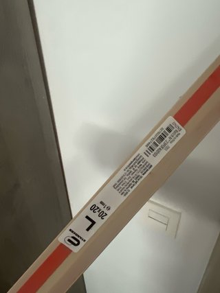 Perfil esquinero pvc roble adhesivo