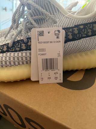 Adidas Yeezy Boost 350 V2 Dior Talla 7.5