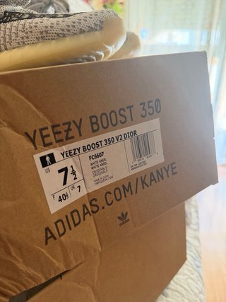 Adidas Yeezy Boost 350 V2 Dior Talla 7.5