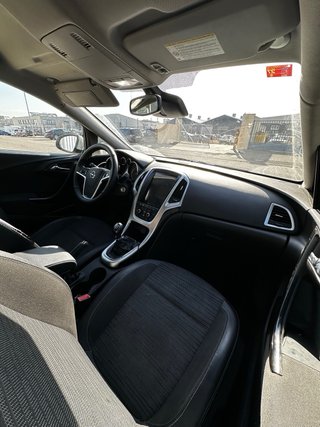 Opel Astra 2015 VENDO O CAMBIO