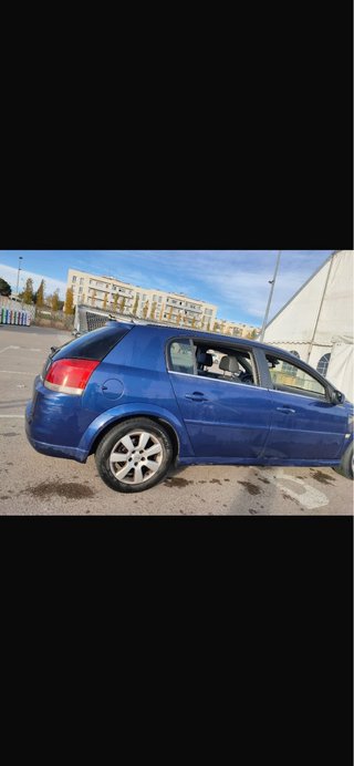 Opel Signum 2006