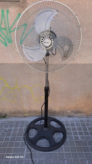 Ventilador de pie 3 velocidades