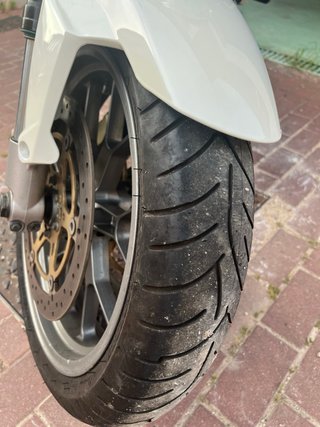 Aprilia Shiver 750 cc. Apta para carnet A2.