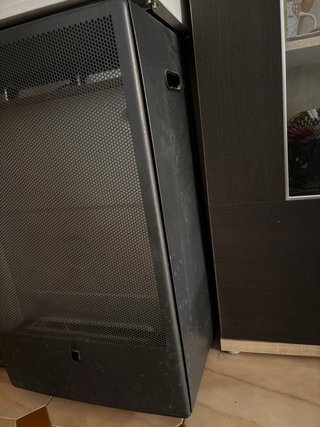 Estufa de metal y plástico