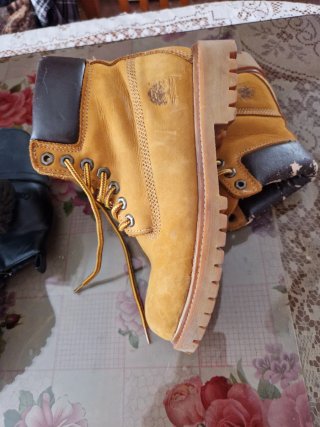2 Pares Botas Talla 38 por 5 euros