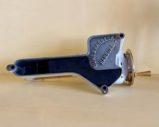 Antiguo Sacapuntas Jupiter 1 Guhl & Harbeck