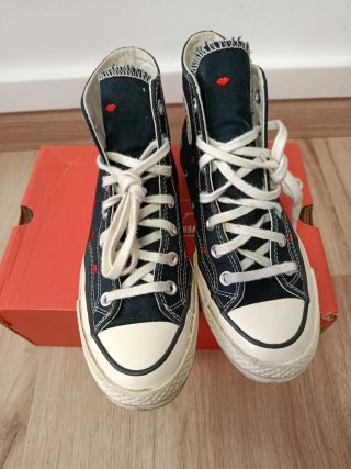 Converse Chuck Taylor Labios Rojos