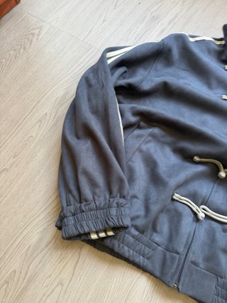 Chaqueta Adidas Año Nuevo Chino Gris Oscuro