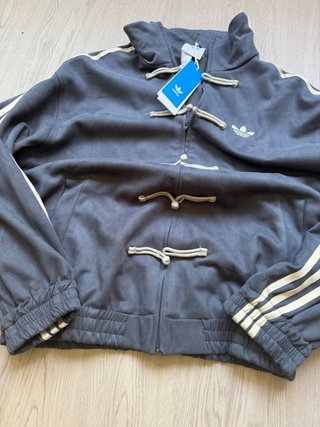 Chaqueta Adidas Año Nuevo Chino Gris Oscuro