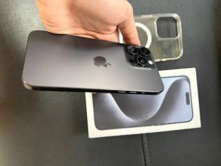 iPhone 15 Pro Max