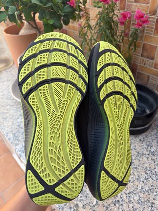 Zapatillas Nike Lebron TR1 Gris/Amarillo