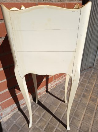 Mesita Auxiliar Francesa Blanca y Dorada