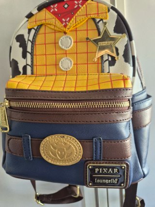Mochila Woody Toy Story Loungefly