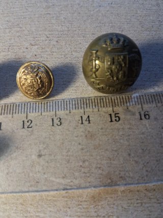 Lote de 6 botones militares antiguos