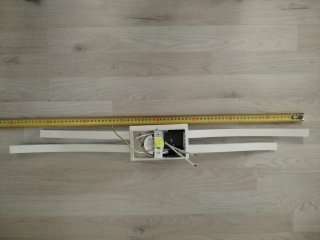 Lámpara LED moderna blanca